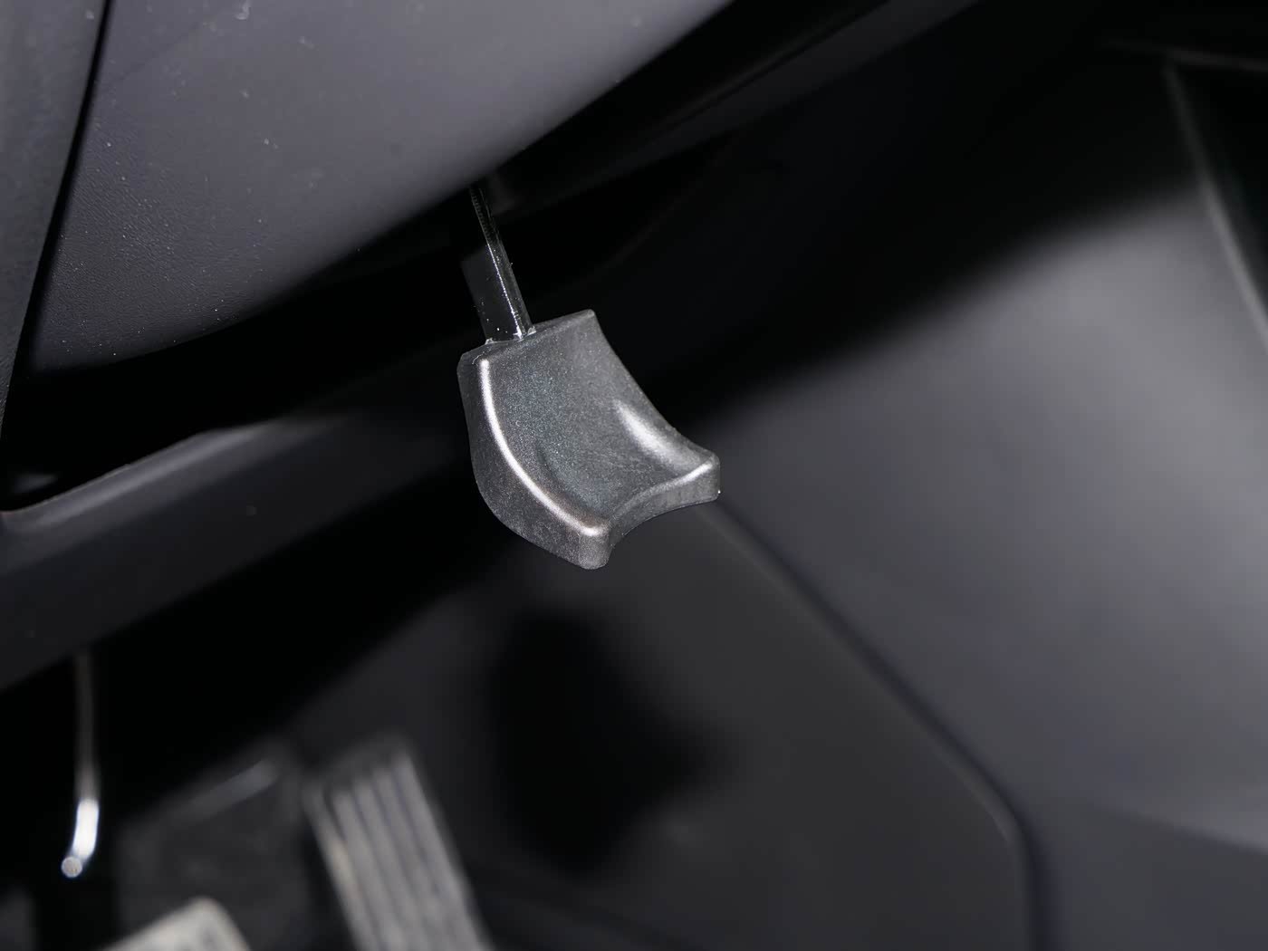 Mazda EZ-60, interior Blanco, foto 5