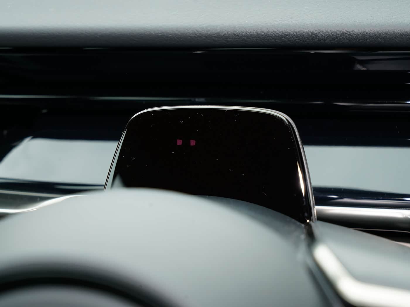 Mazda EZ-60, interior Blanco, foto 7