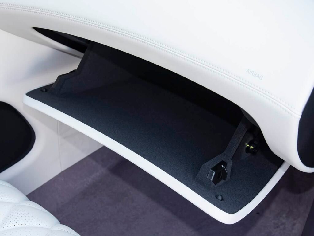 360-interior_morado
