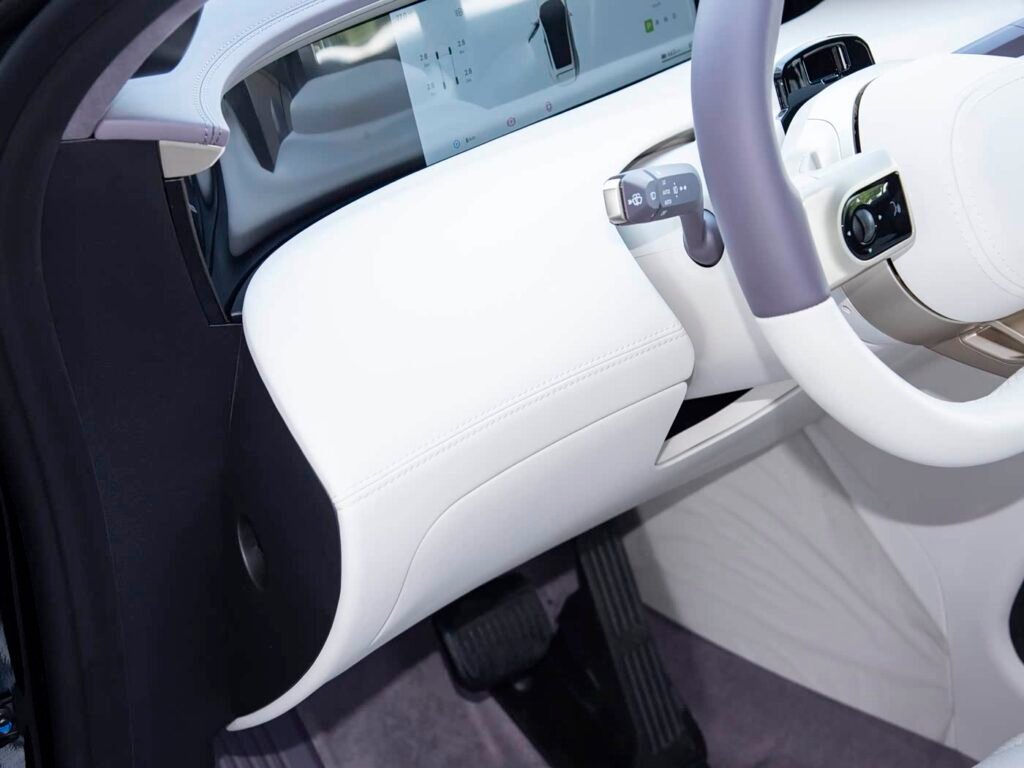 360-interior_morado