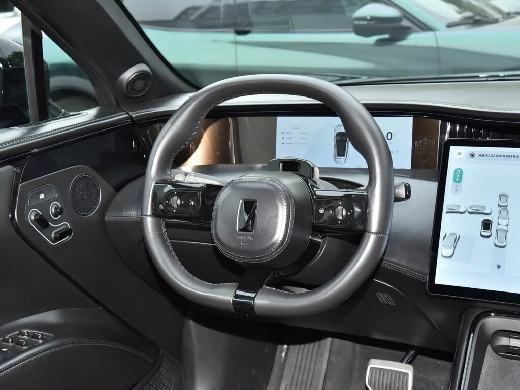 360-interior_negro