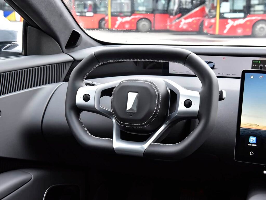 360-interior_negro