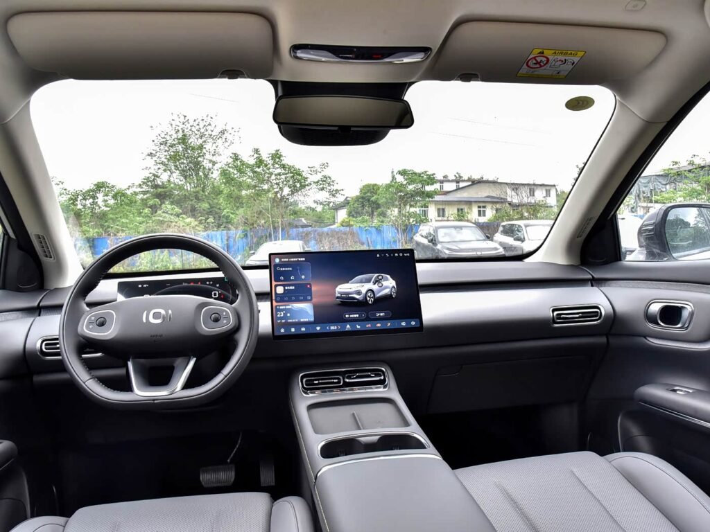 360-interior_negro