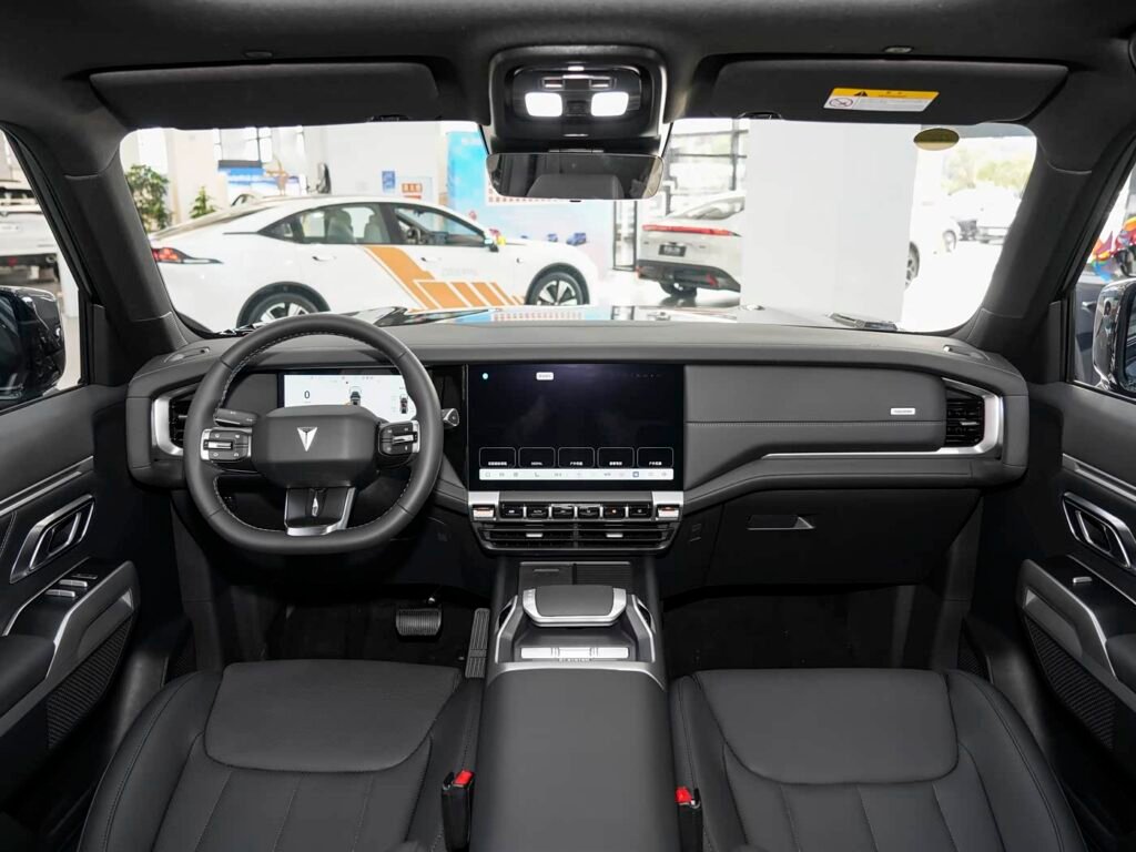 360-interior_negro