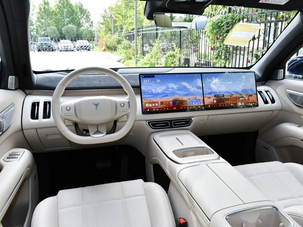 360-interior_beige