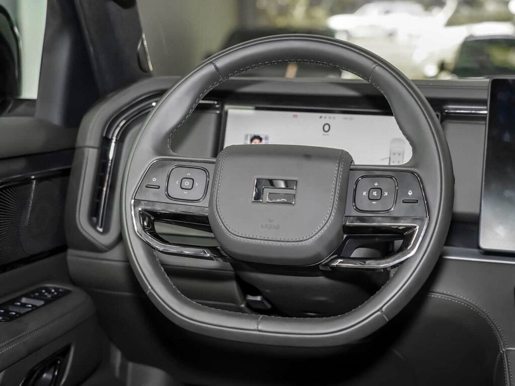 360-interior_negro