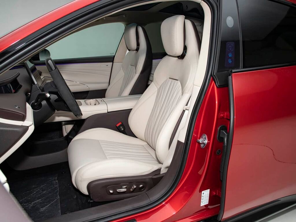 360-interior_beige