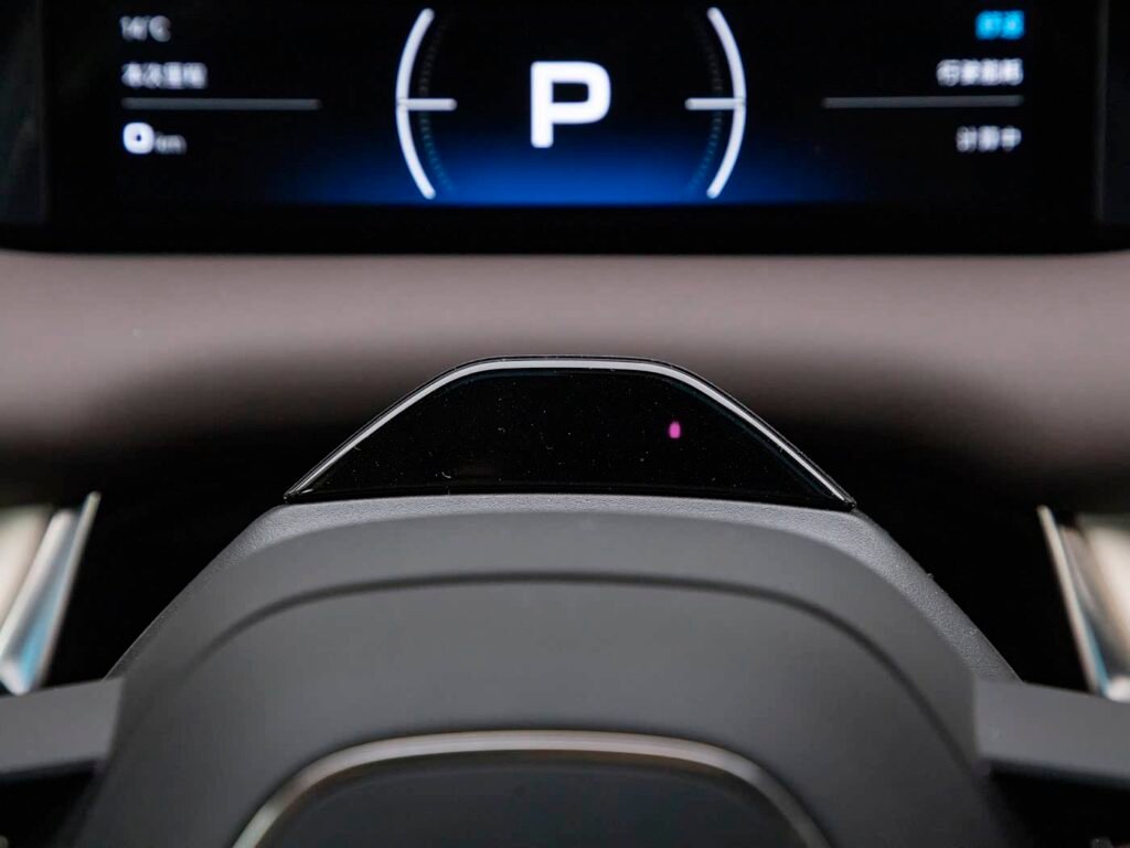 360-interior_beige