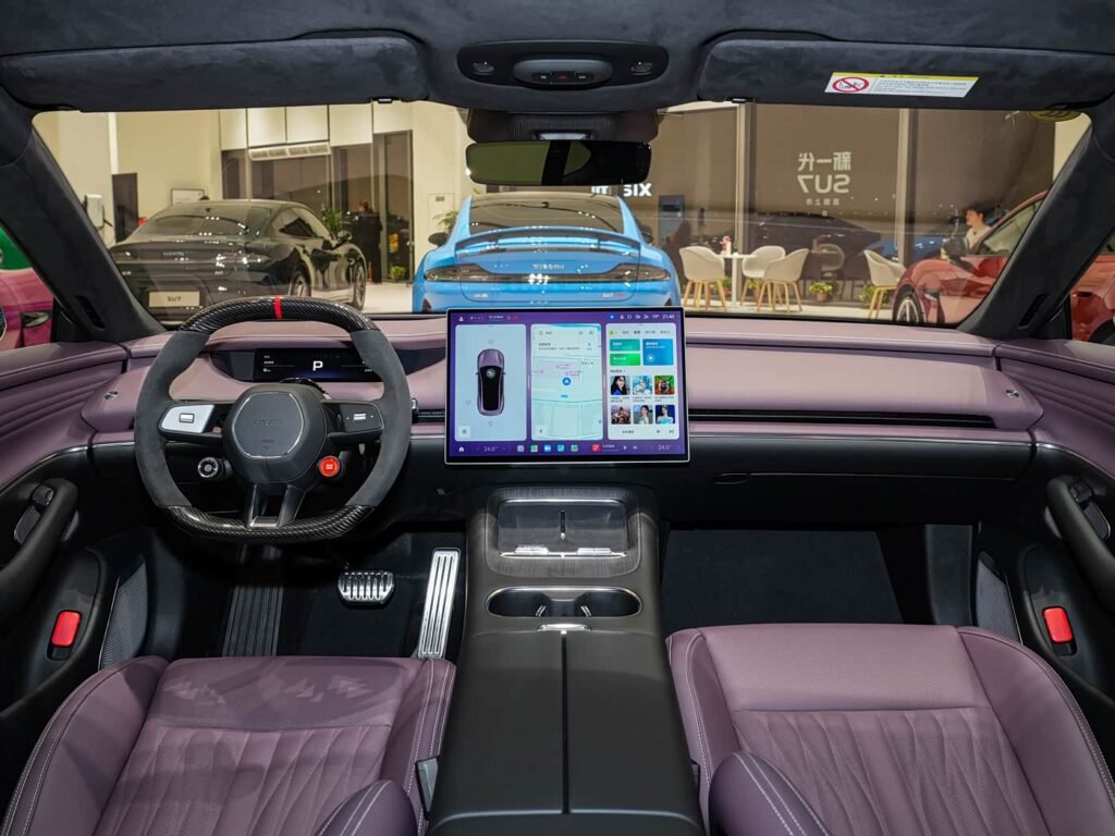 360-interior_morado
