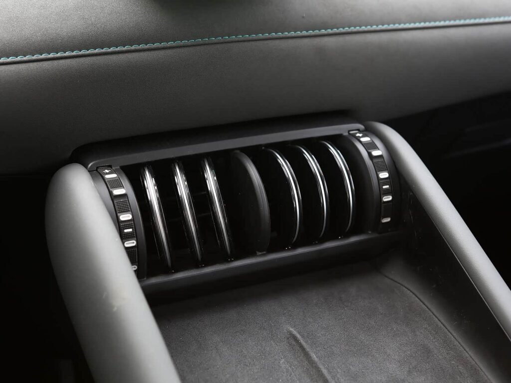 360-interior_gris