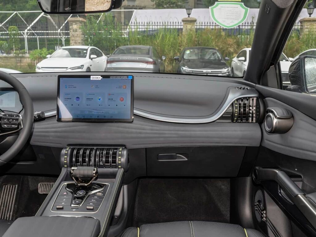 360-interior_negro