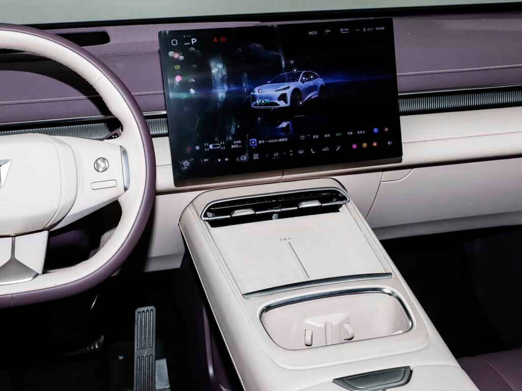 360-interior_morado