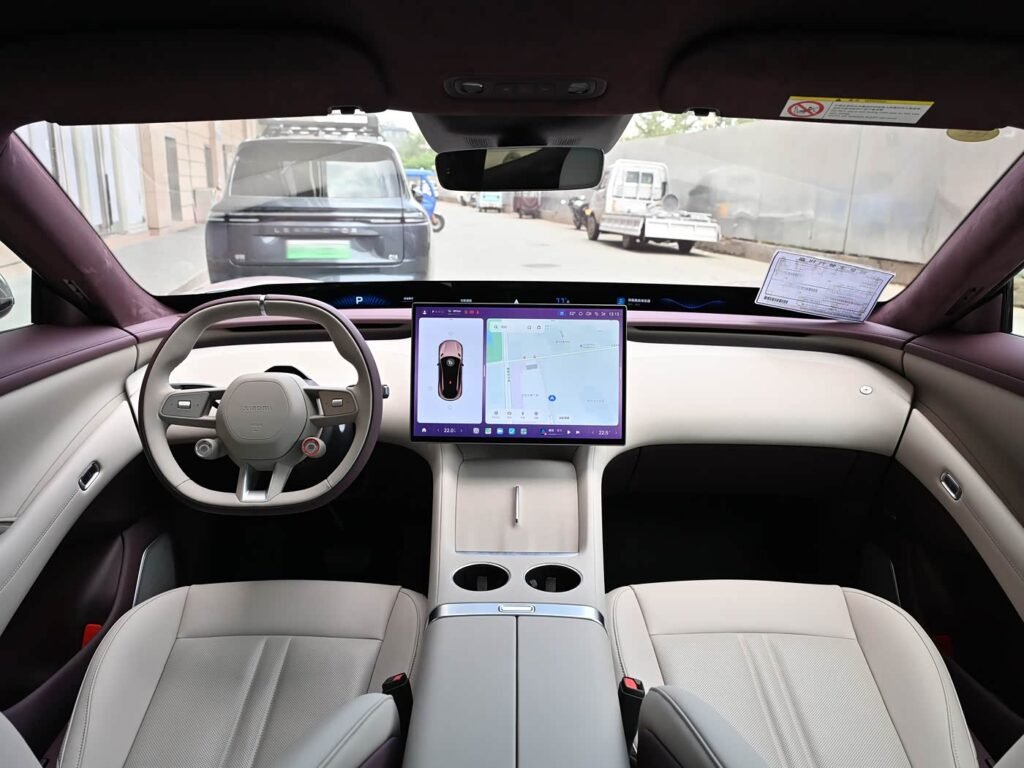 360-interior_morado